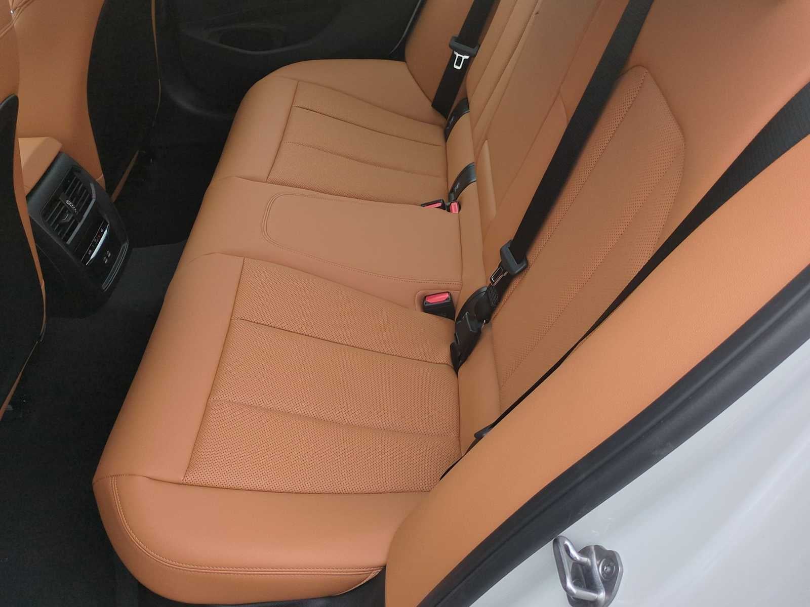 2025 BMW 330i xDrive 330i xDrive