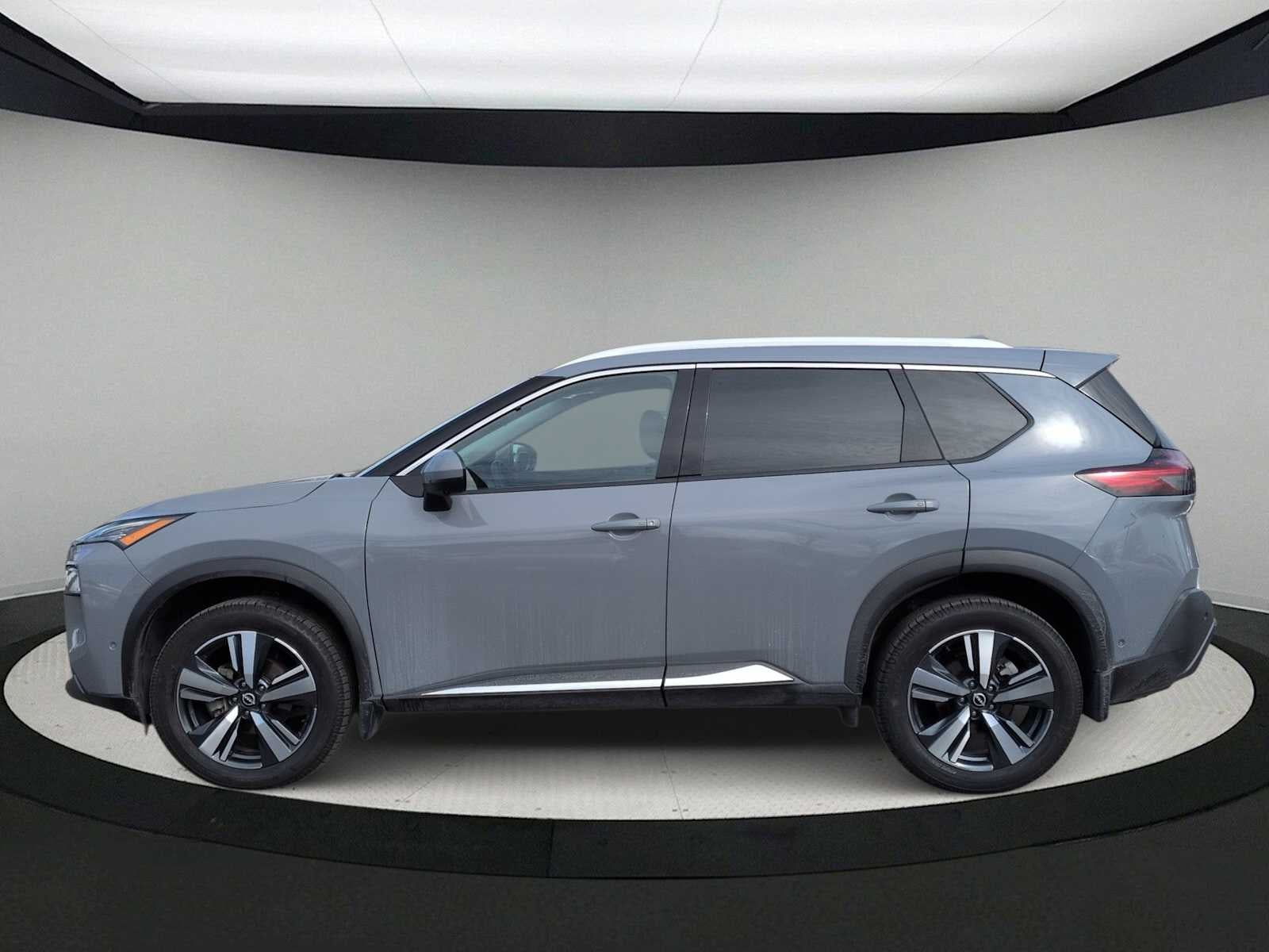 2022 Nissan Rogue SL