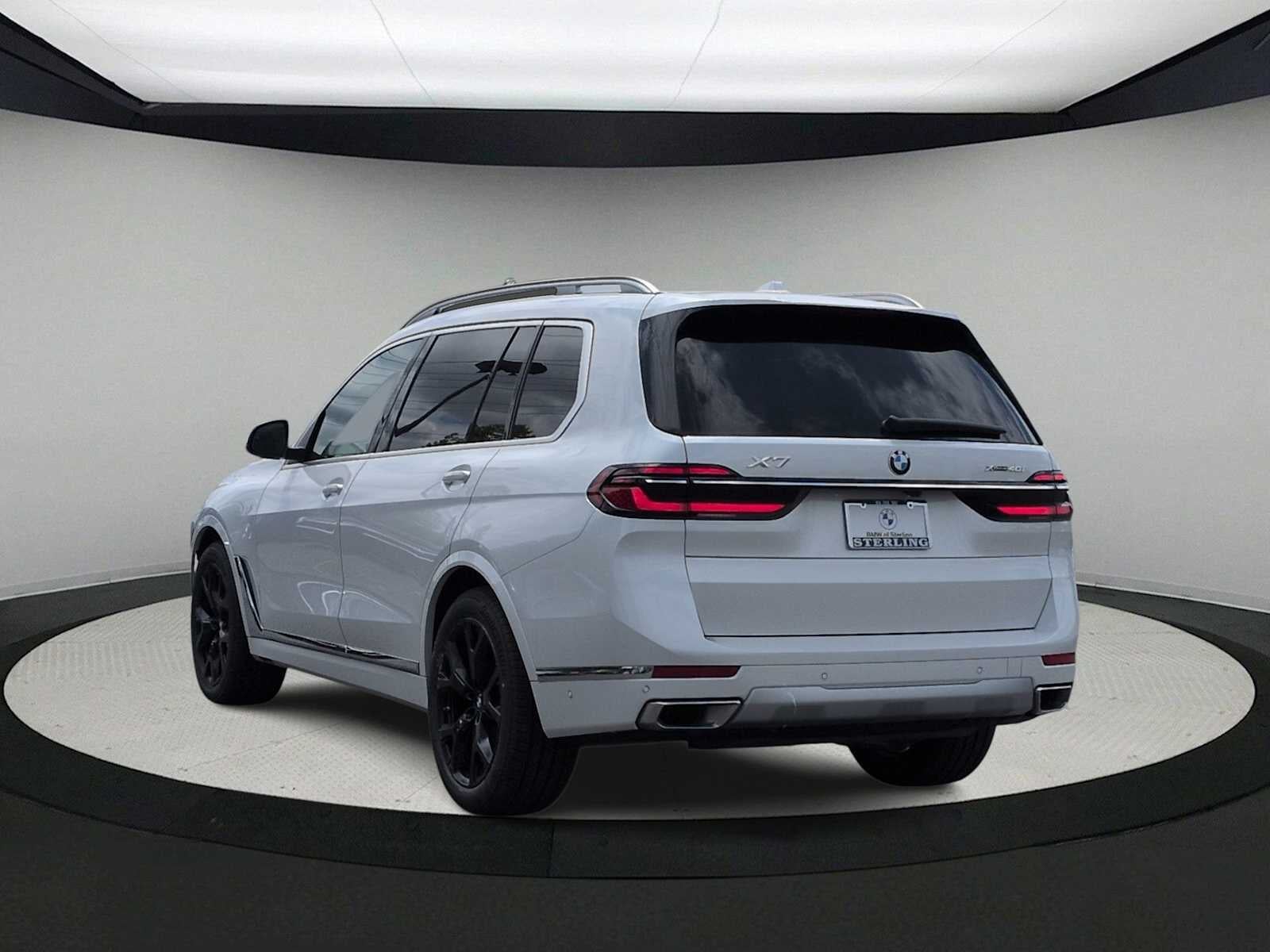 2024 BMW X7 xDrive40i