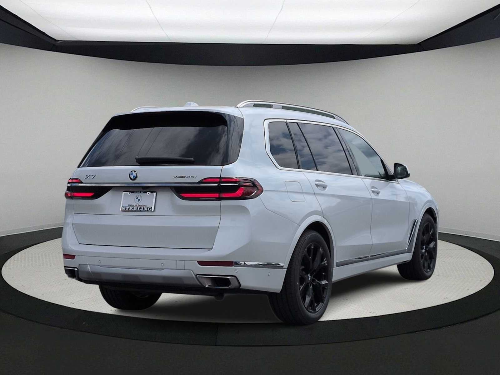 2024 BMW X7 xDrive40i