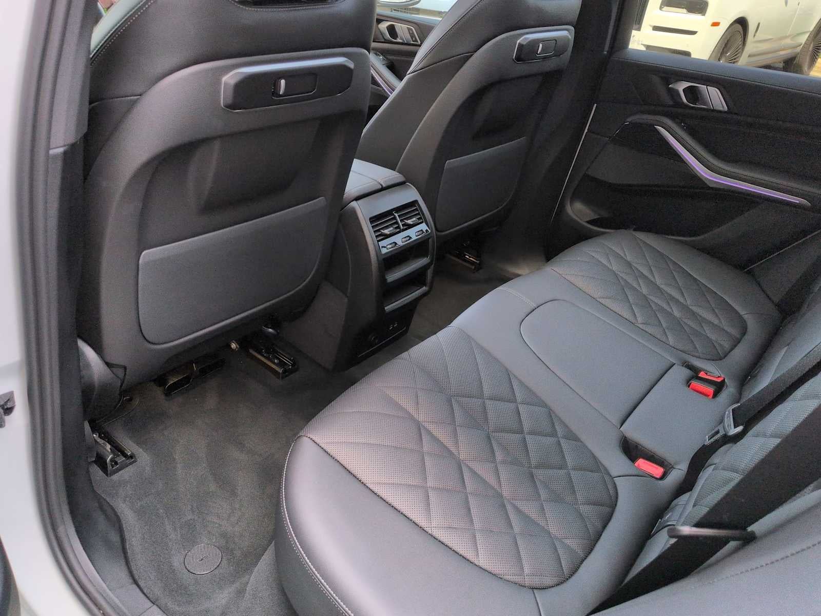 2026 BMW X5 xDrive40i xDrive40i