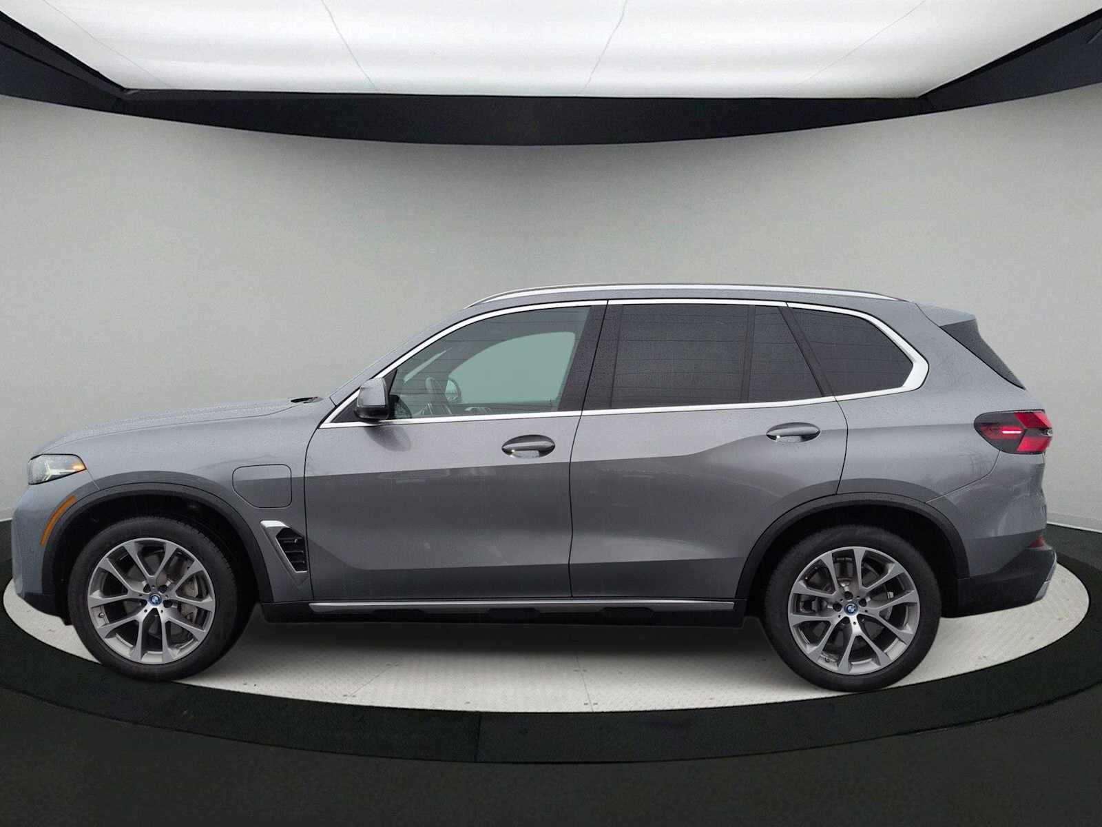 2024 BMW X5 xDrive50e xDrive50e