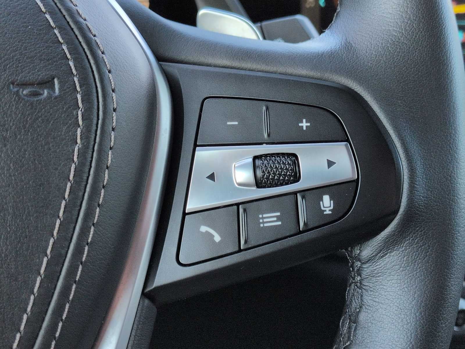 2023 BMW X5 xDrive45e xDrive45e