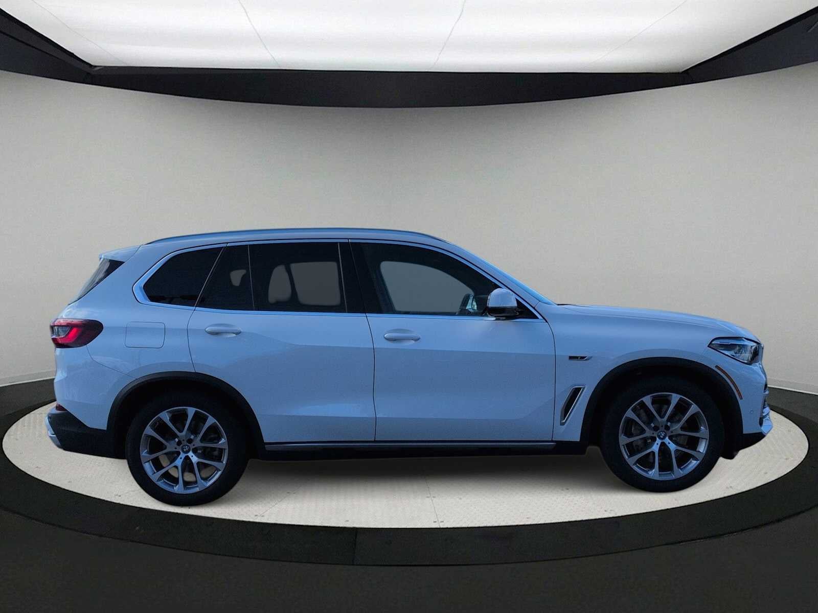 2023 BMW X5 xDrive45e xDrive45e