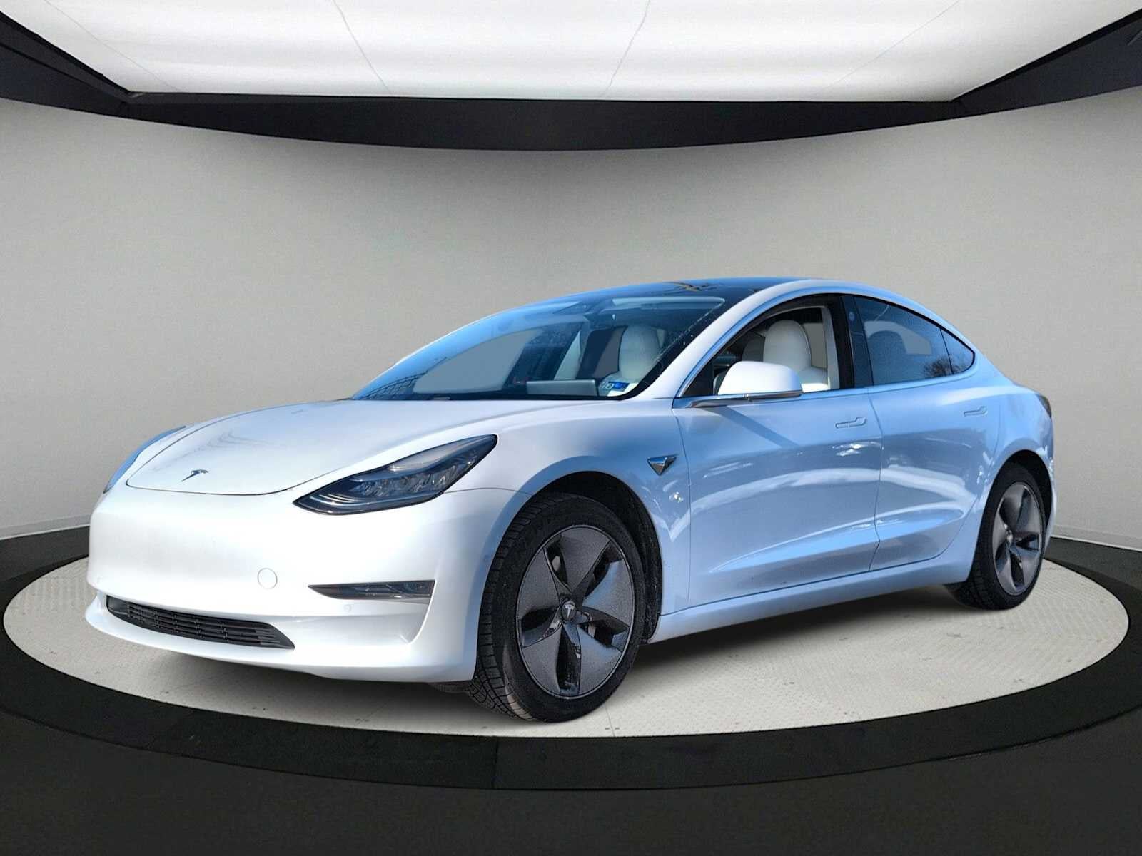 2019 Tesla Model 3 Standard Range Plus