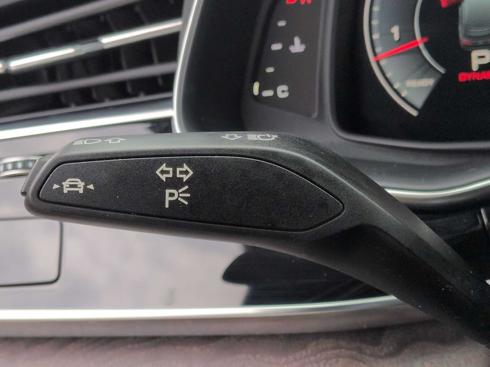 2020 Audi Q7 Prestige