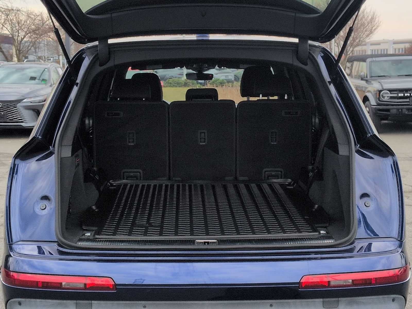 2020 Audi Q7 Prestige