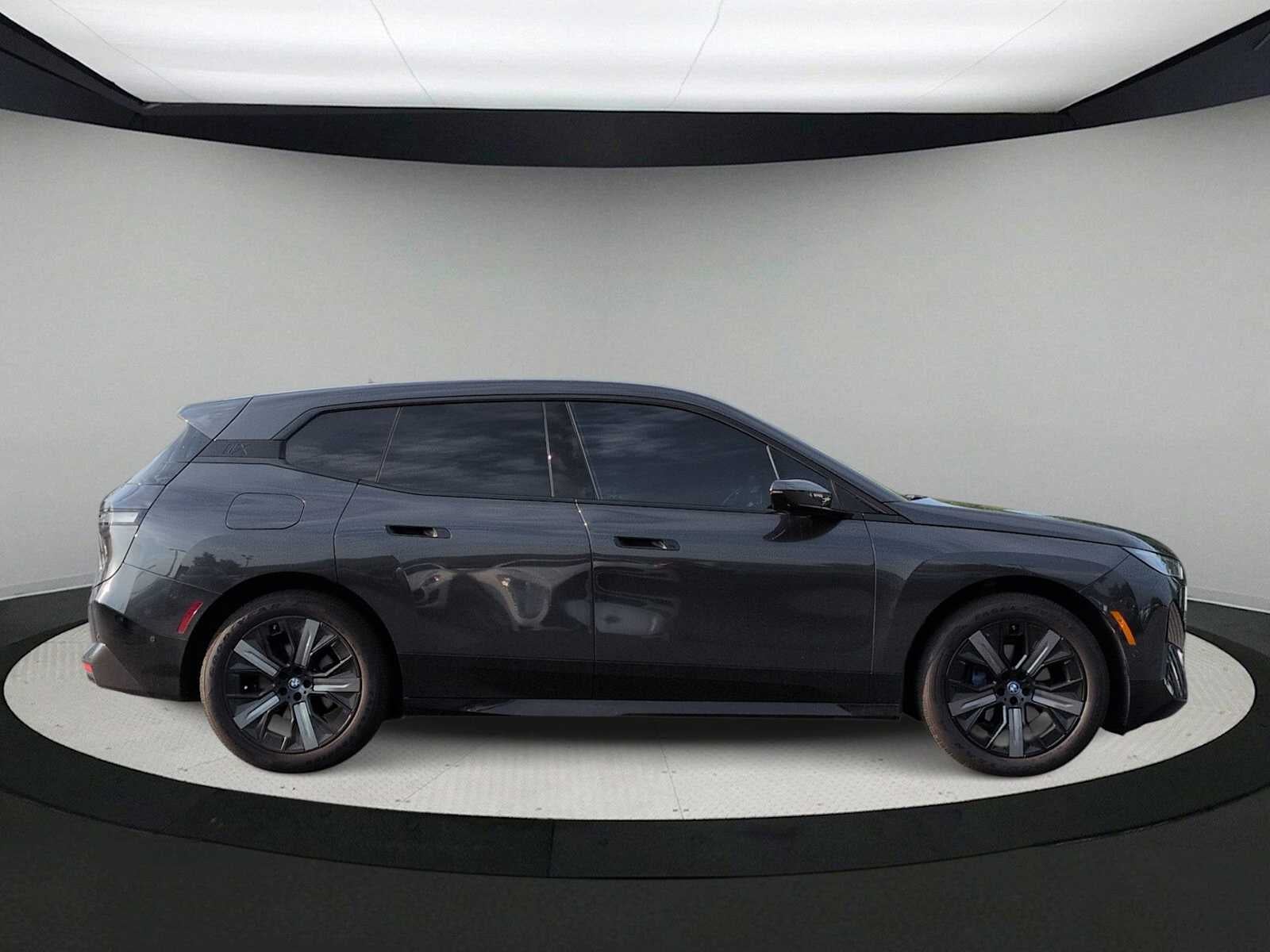 2024 BMW iX xDrive50