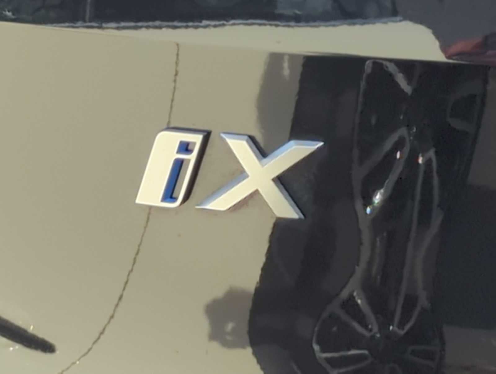 2025 BMW iX xDrive50 xDrive50