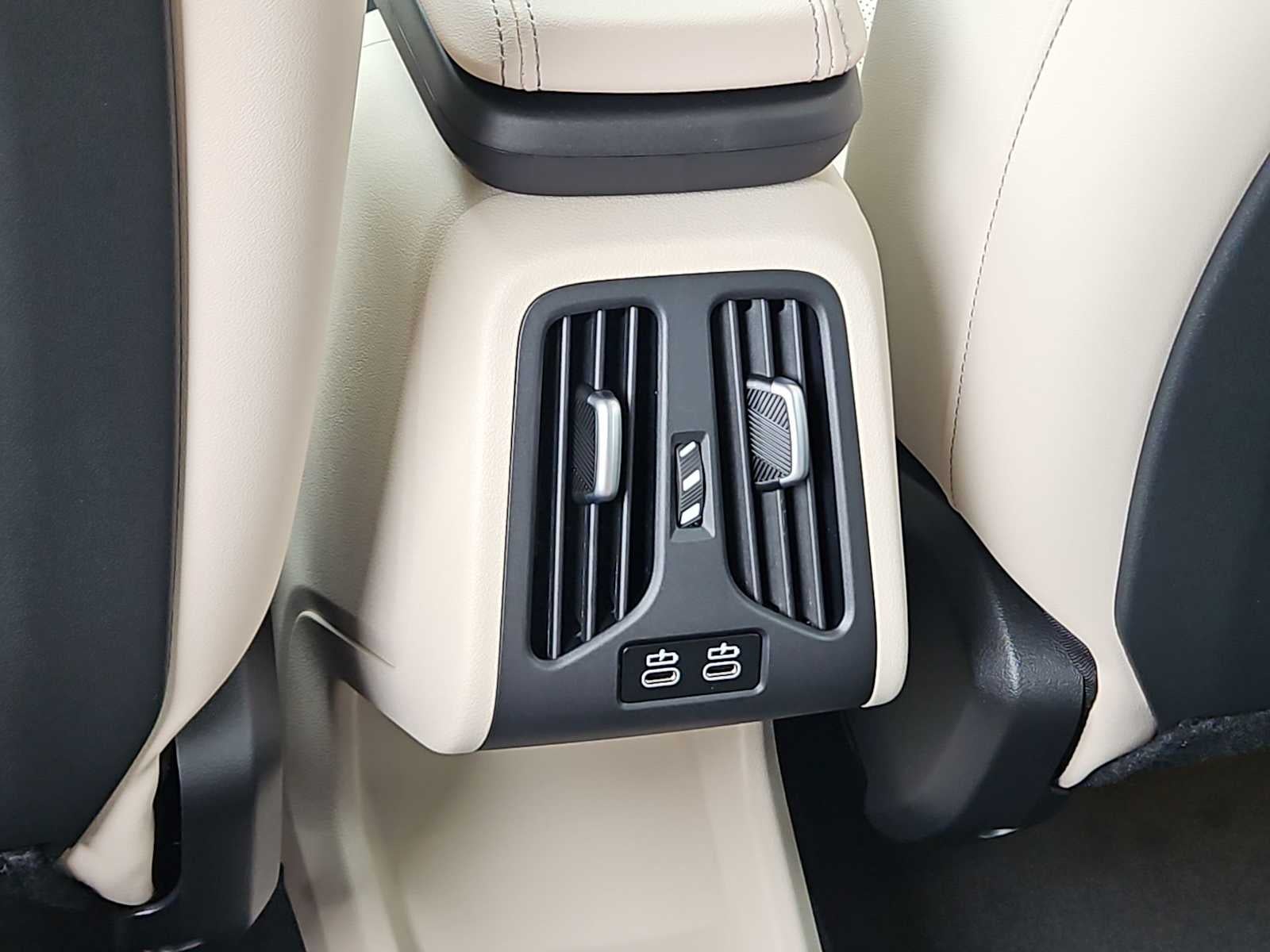 2025 BMW X1 xDrive28i xDrive28i