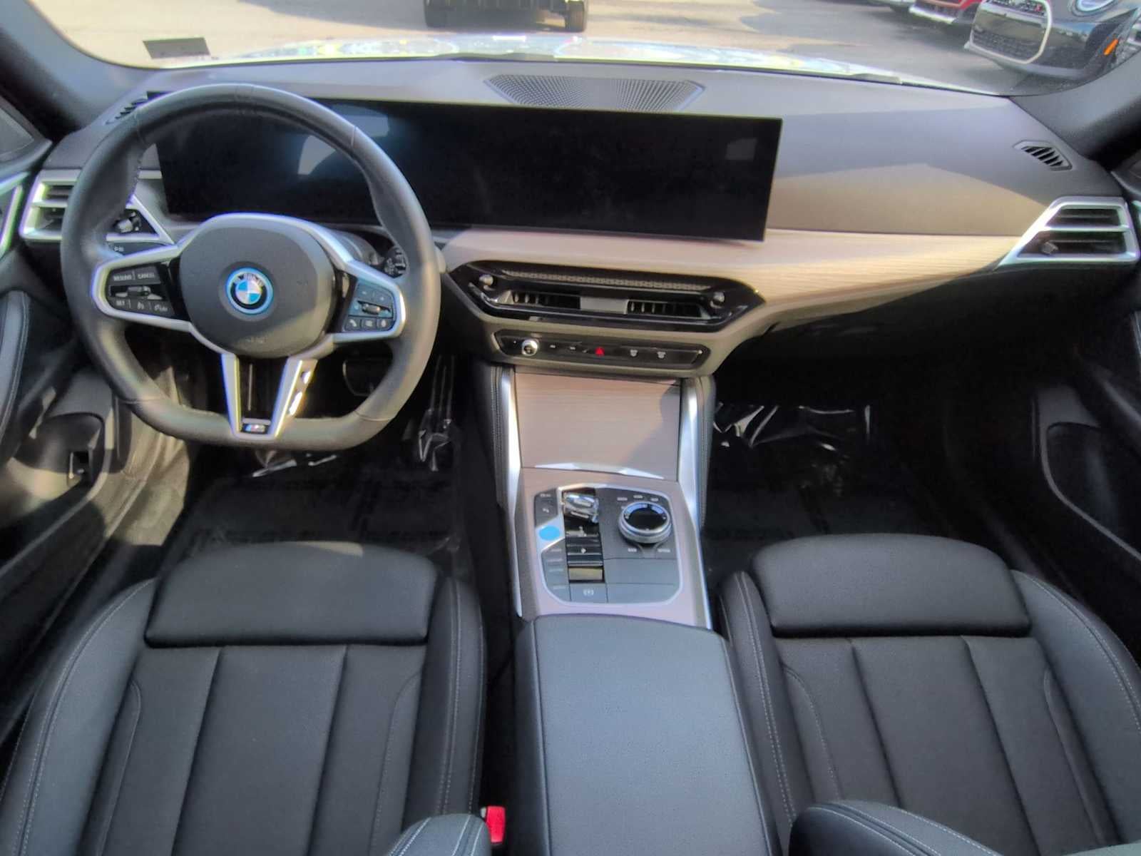 2025 BMW i4 xDrive40