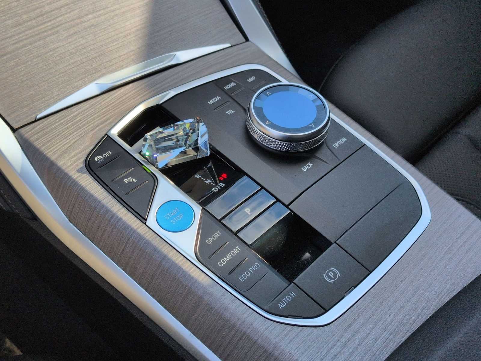 2025 BMW i4 xDrive40