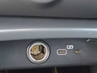 2021 Volvo XC40 Recharge P8 eAWD Pure Electric