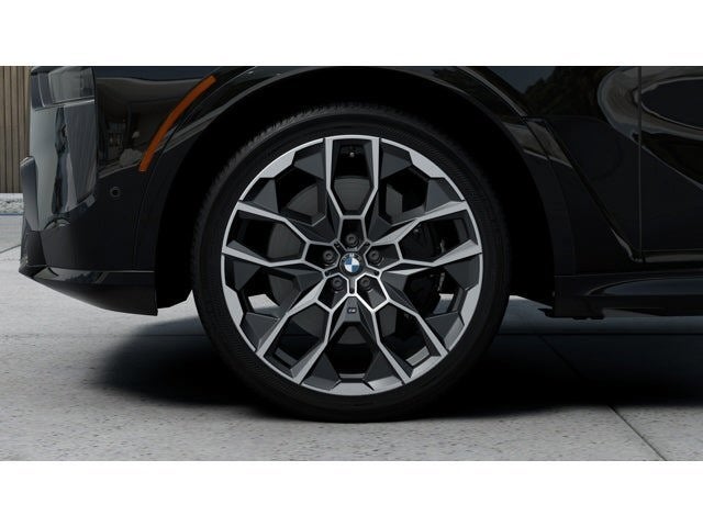 2027 BMW X7 Base