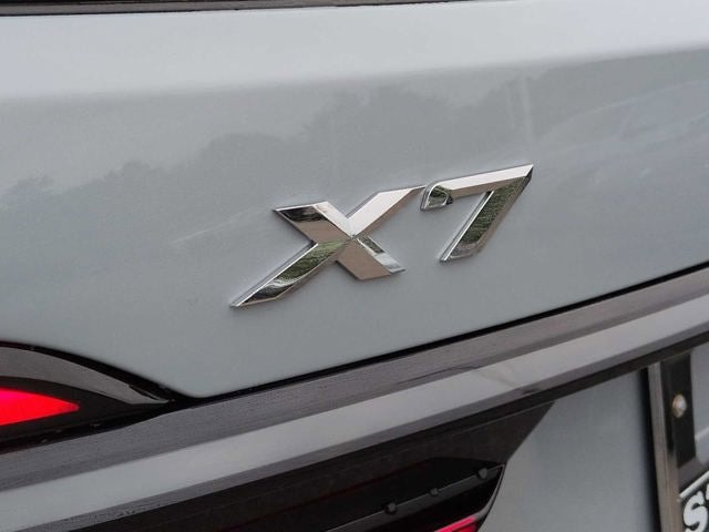 2027 BMW X7 xDrive40i