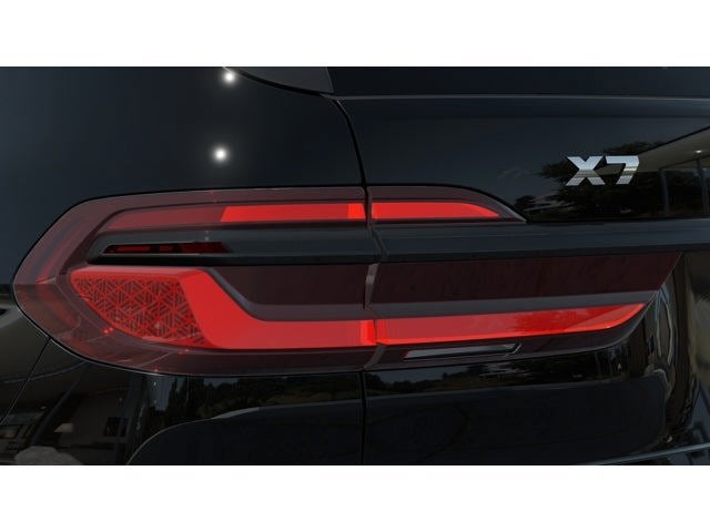 2027 BMW X7 M60i
