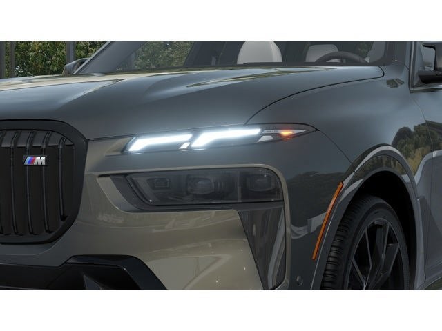 2027 BMW X7 M60i