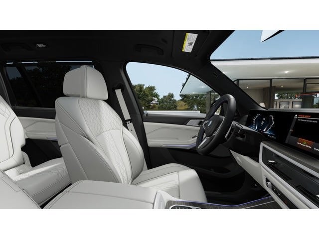 2027 BMW X7 M60i