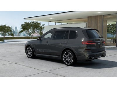 2027 BMW X7 M60i