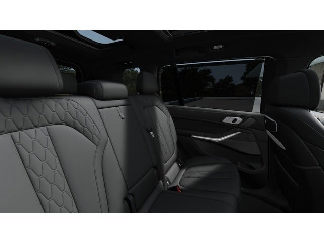 2026 BMW X7 M60i