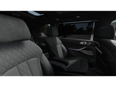 2027 BMW X7 M60i