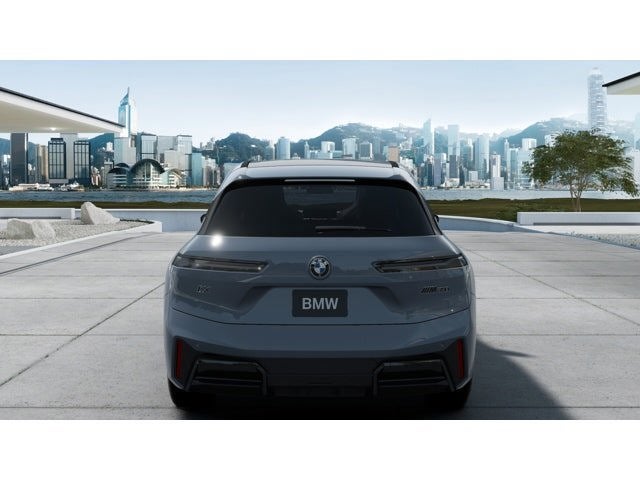 2026 BMW iX M70