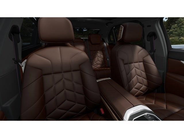 2026 BMW 7 Series 750e xDrive