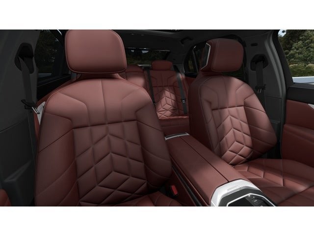 2026 BMW 7 Series 750e xDrive