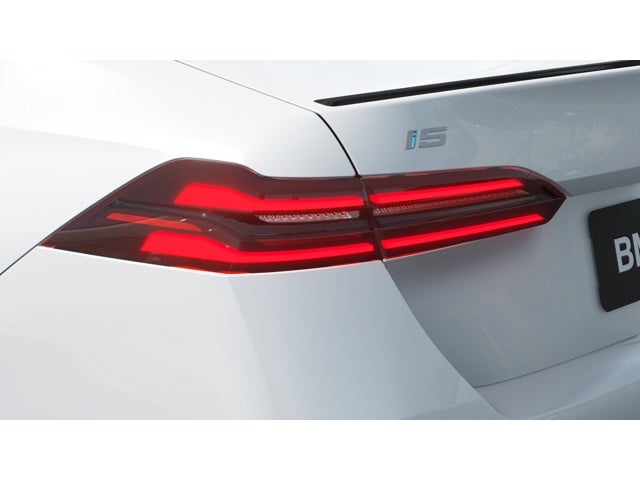 2027 BMW i5 xDrive40