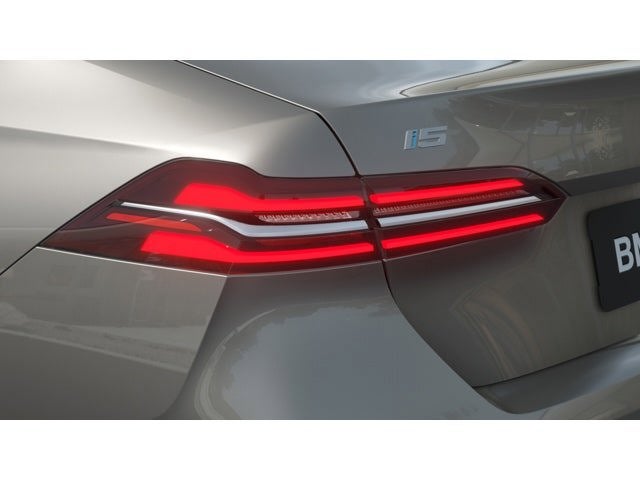 2026 BMW i5 xDrive40