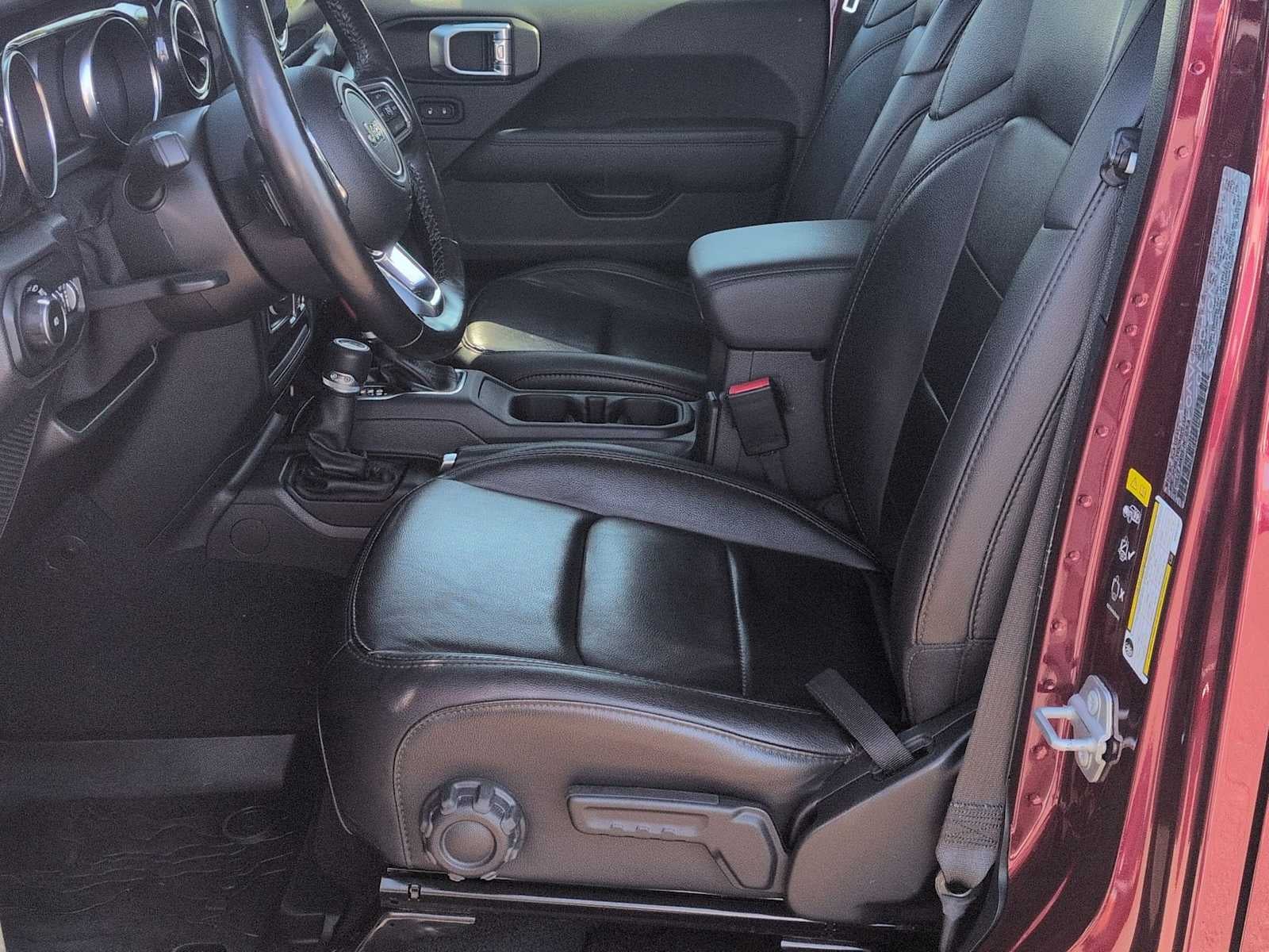 2021 Jeep Wrangler Unlimited Sahara Altitude