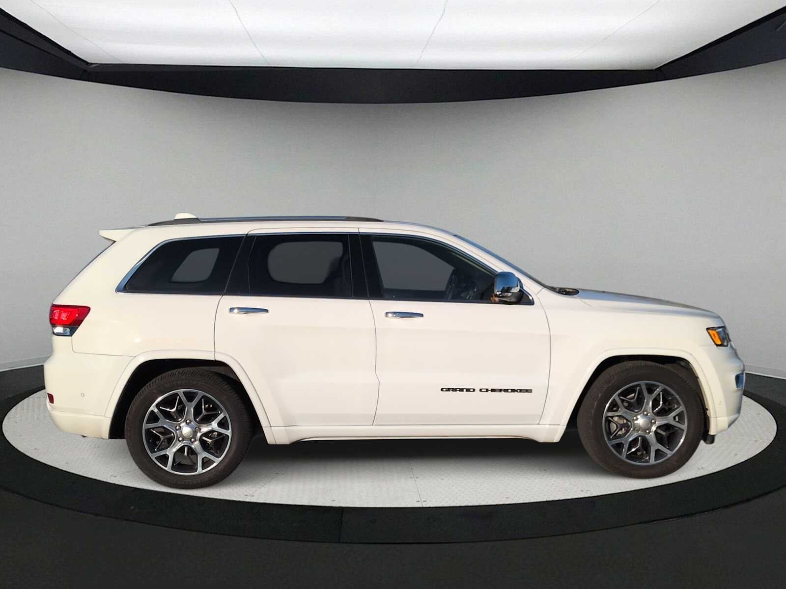 2020 Jeep Grand Cherokee Overland