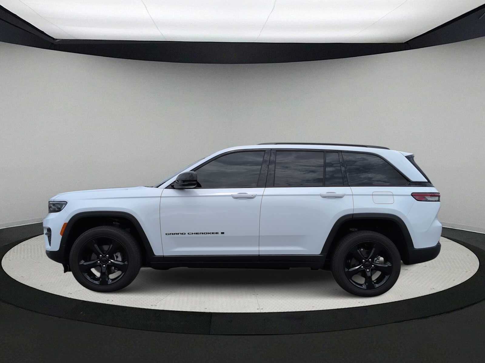 2023 Jeep Grand Cherokee Altitude X