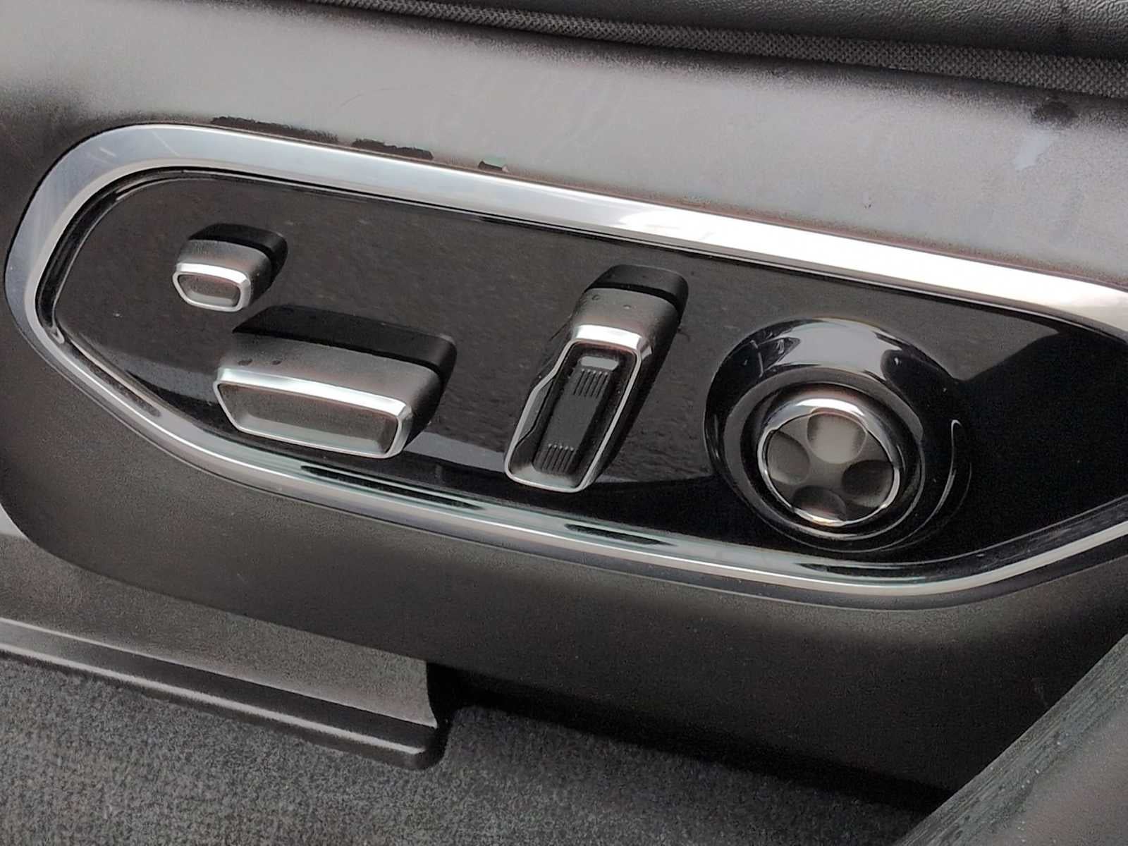 2024 Jeep Grand Cherokee Summit