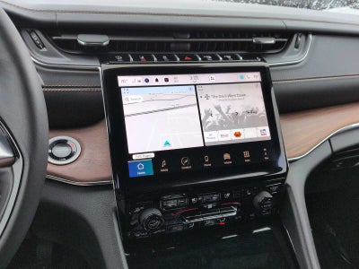 2024 Jeep Grand Cherokee Summit