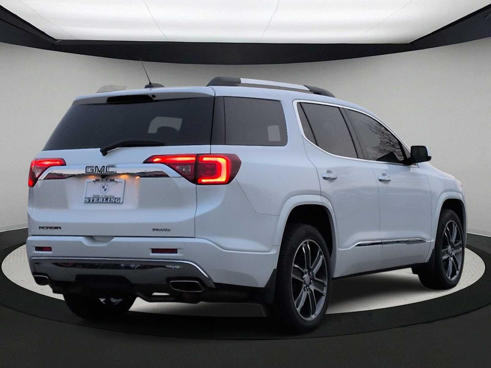 2017 GMC Acadia Denali