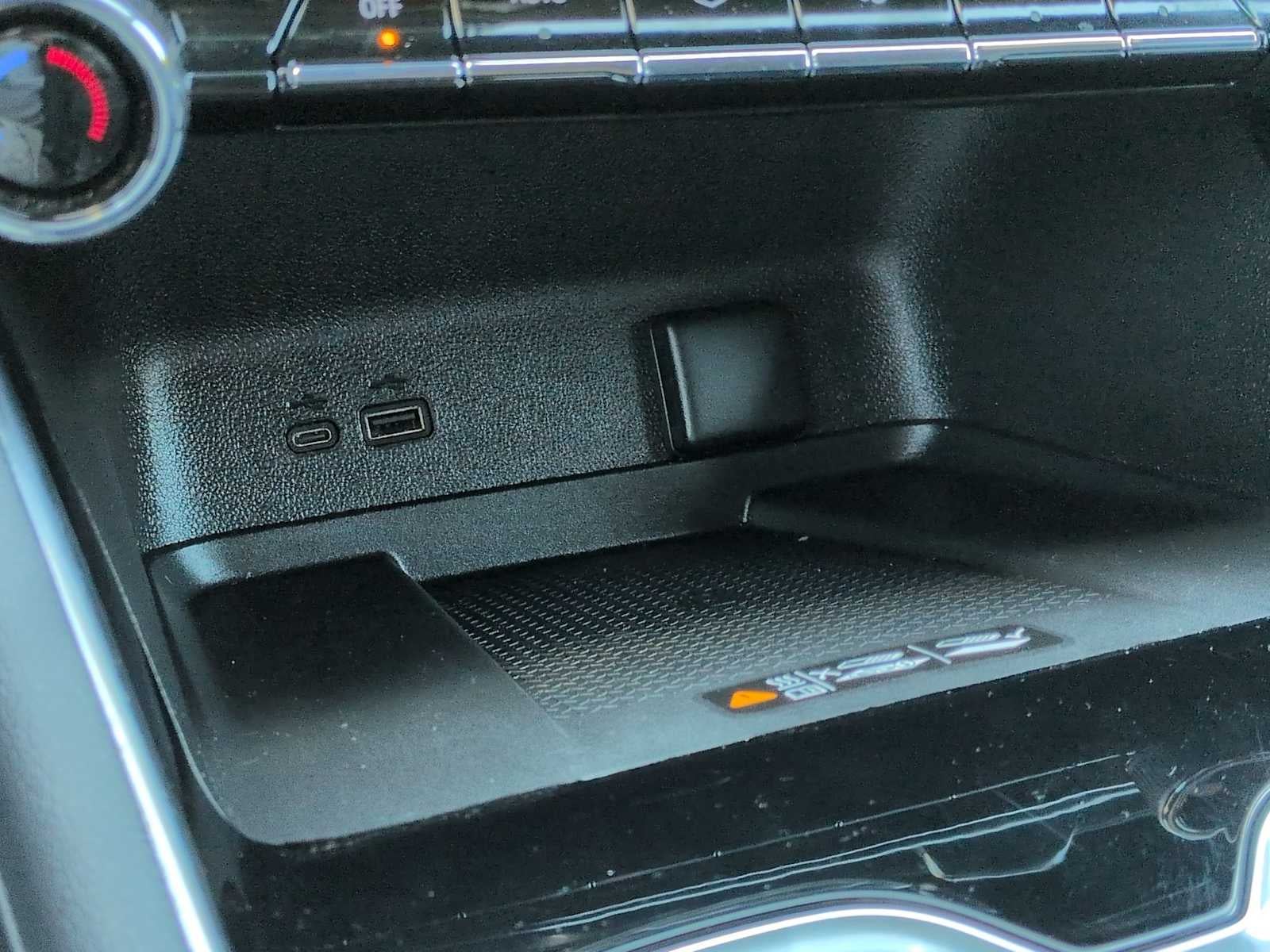 2025 Chevrolet Traverse AWD LT