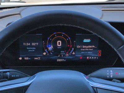 2025 Chevrolet Traverse AWD LT