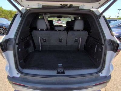 2025 Chevrolet Traverse AWD LT
