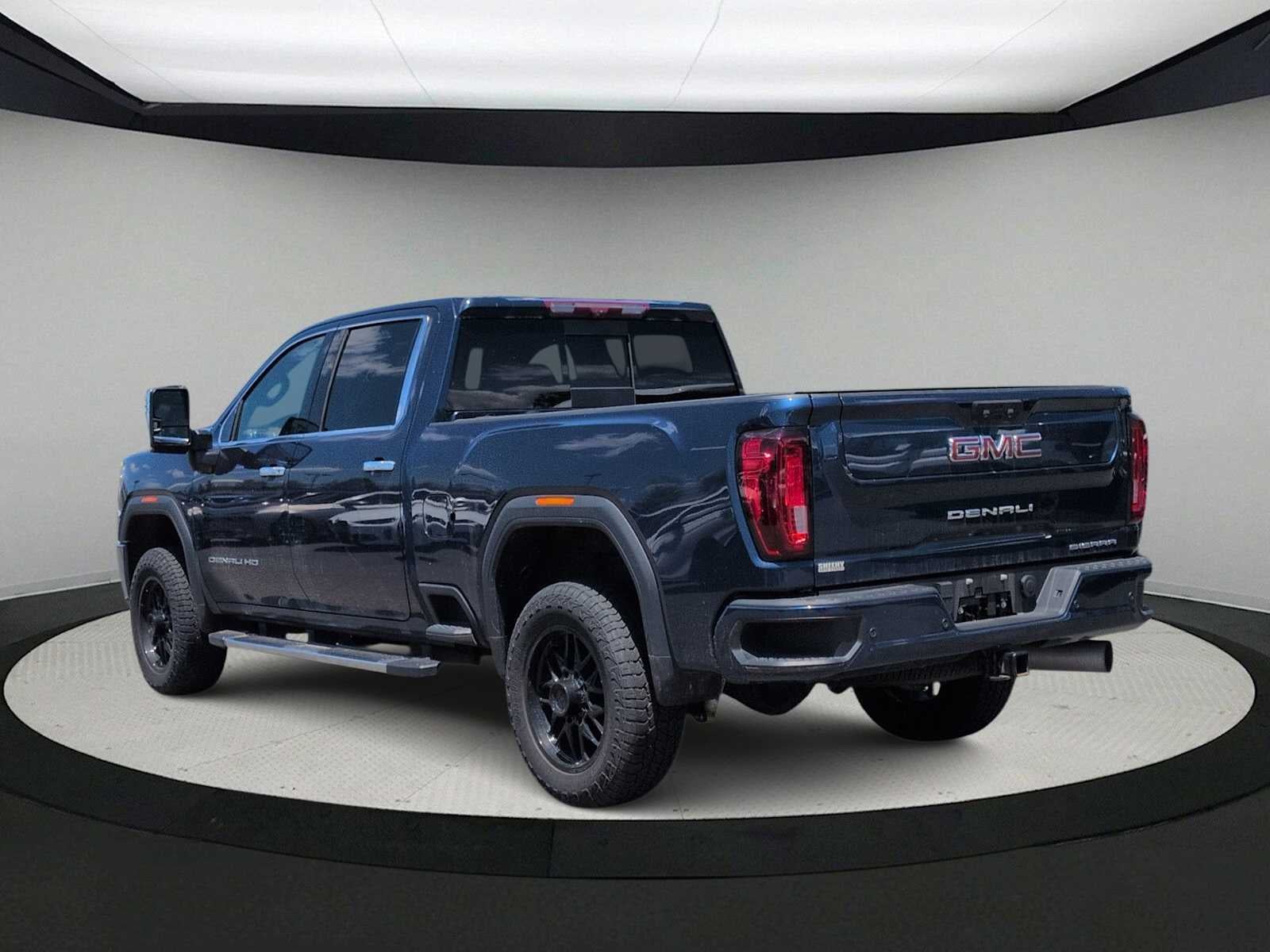 2023 GMC Sierra 2500HD Denali