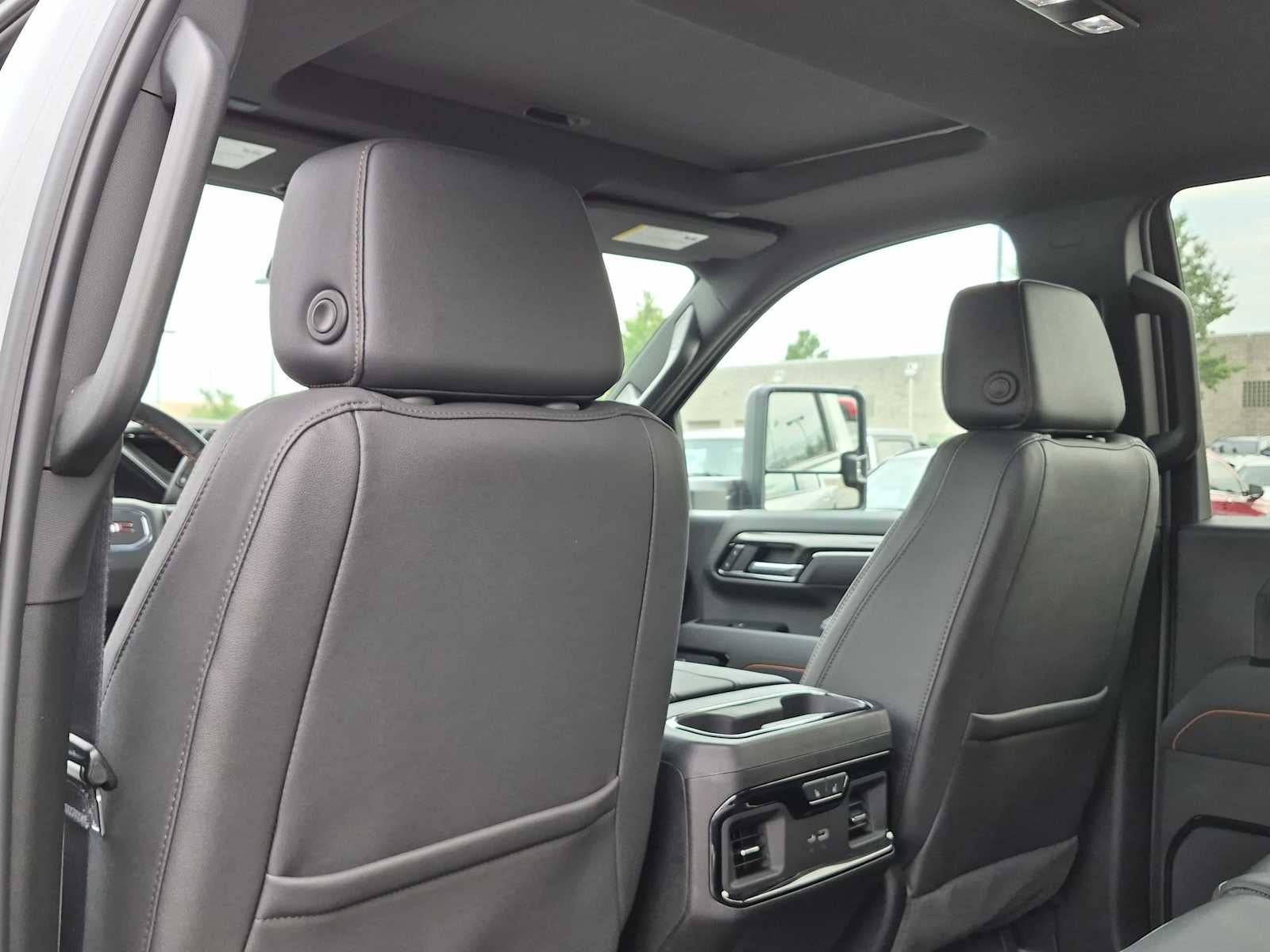 2026 GMC Sierra 2500HD AT4