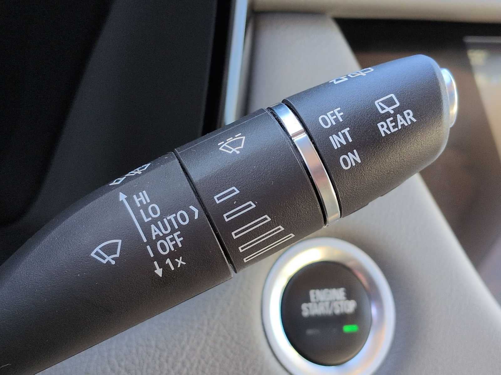 2019 Cadillac XT5 Luxury FWD