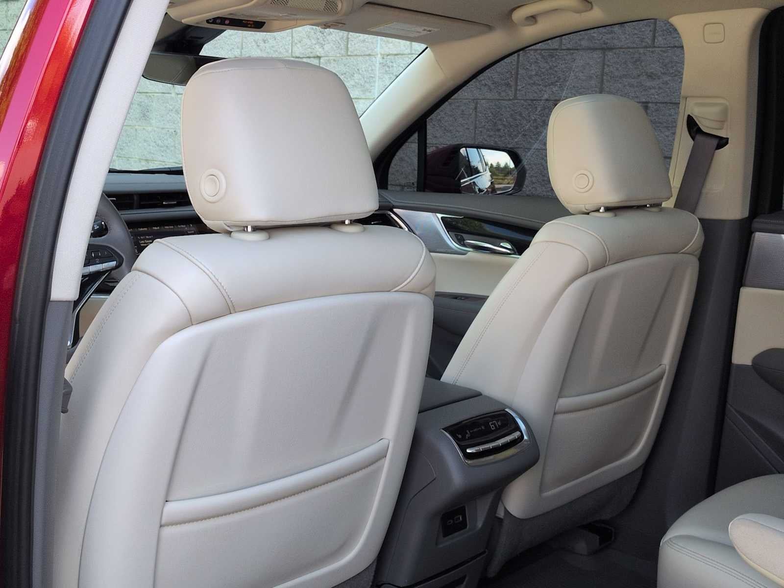 2024 Cadillac XT6 AWD Premium Luxury
