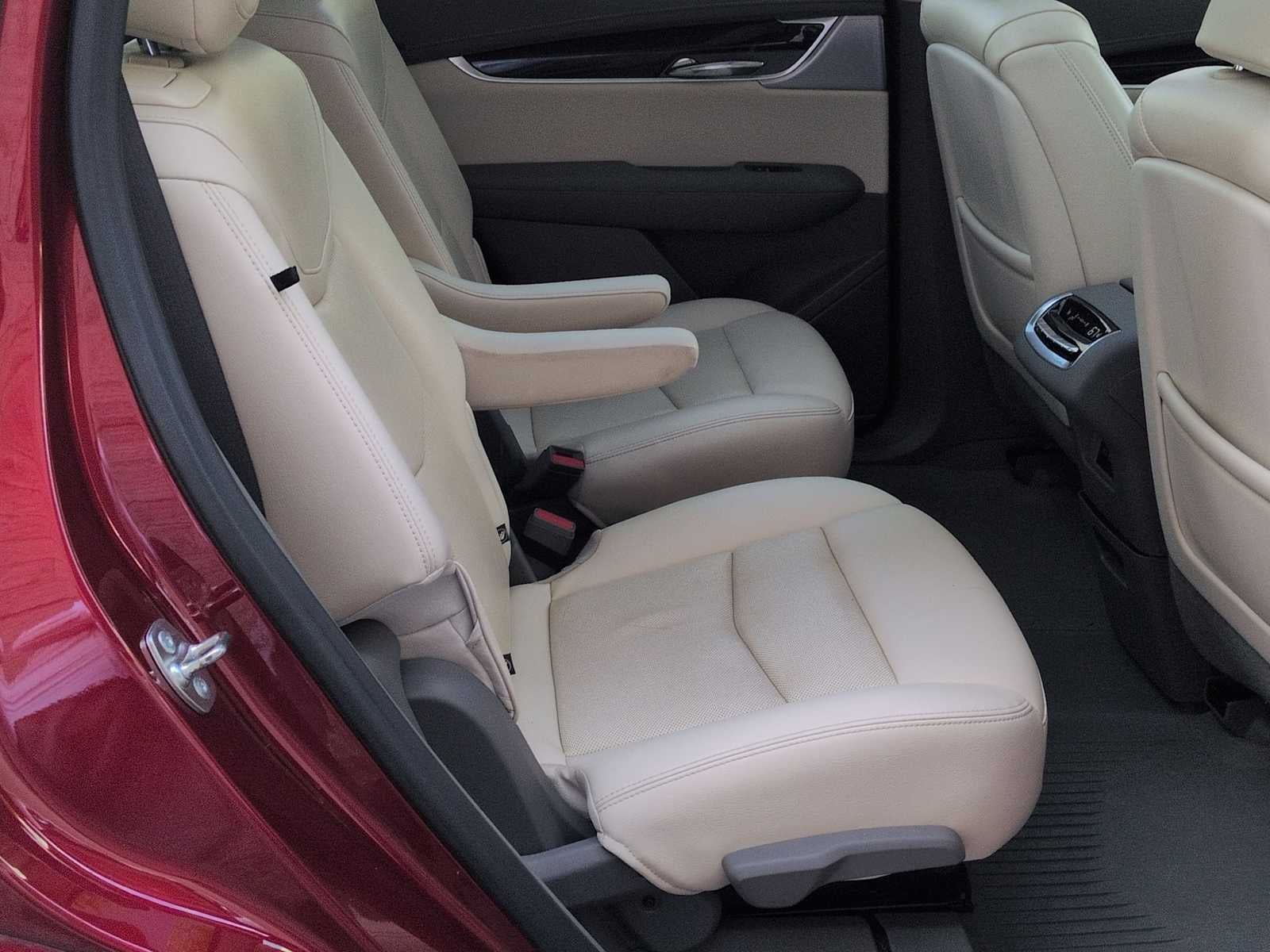 2024 Cadillac XT6 AWD Premium Luxury
