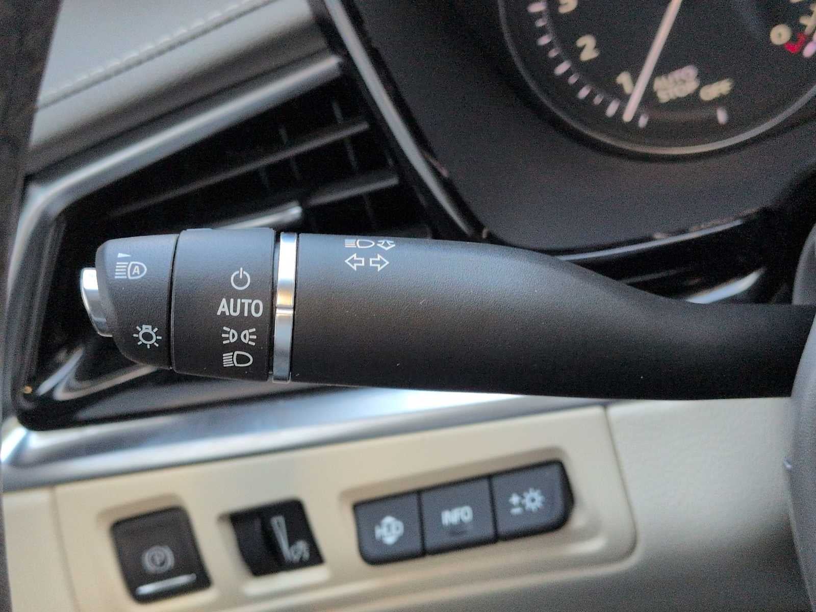 2024 Cadillac XT6 AWD Premium Luxury