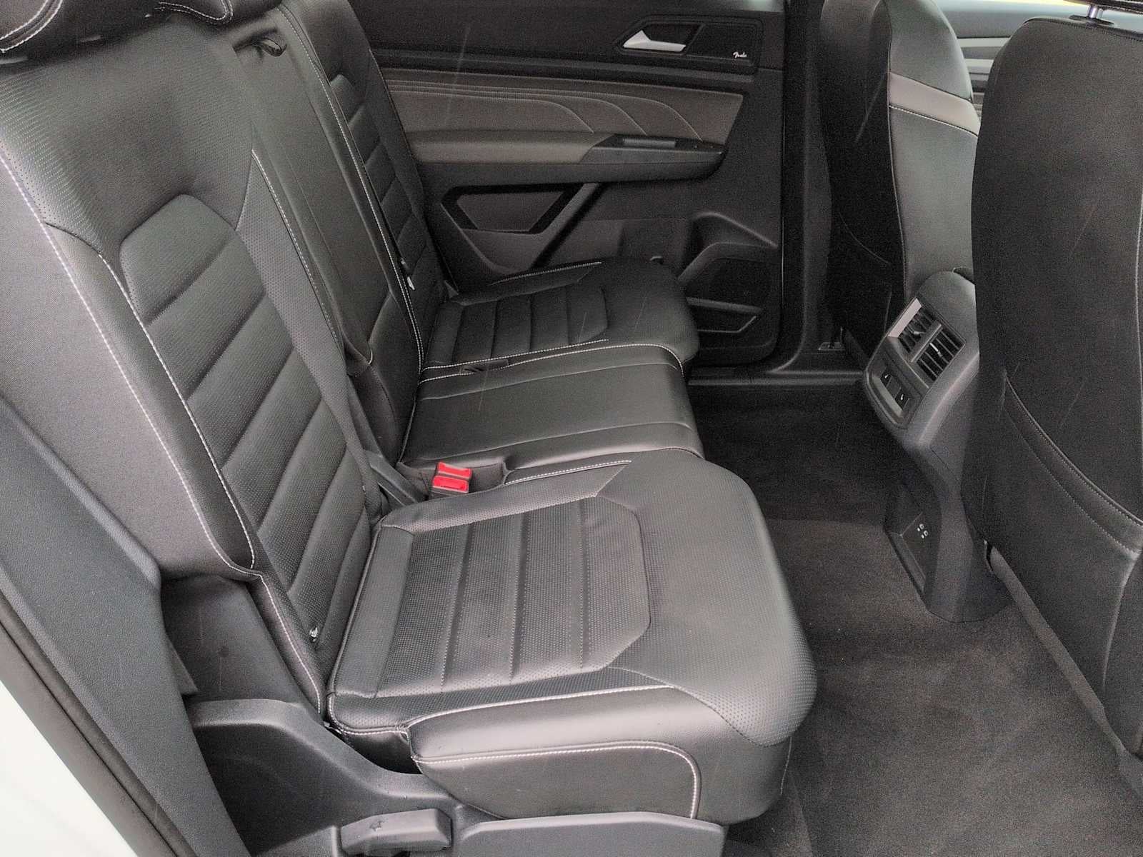 2021 Volkswagen Atlas Cross Sport 3.6L V6 SEL Premium R-Line