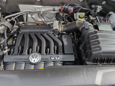 2022 Volkswagen Atlas 3.6L V6 SEL Premium R-Line