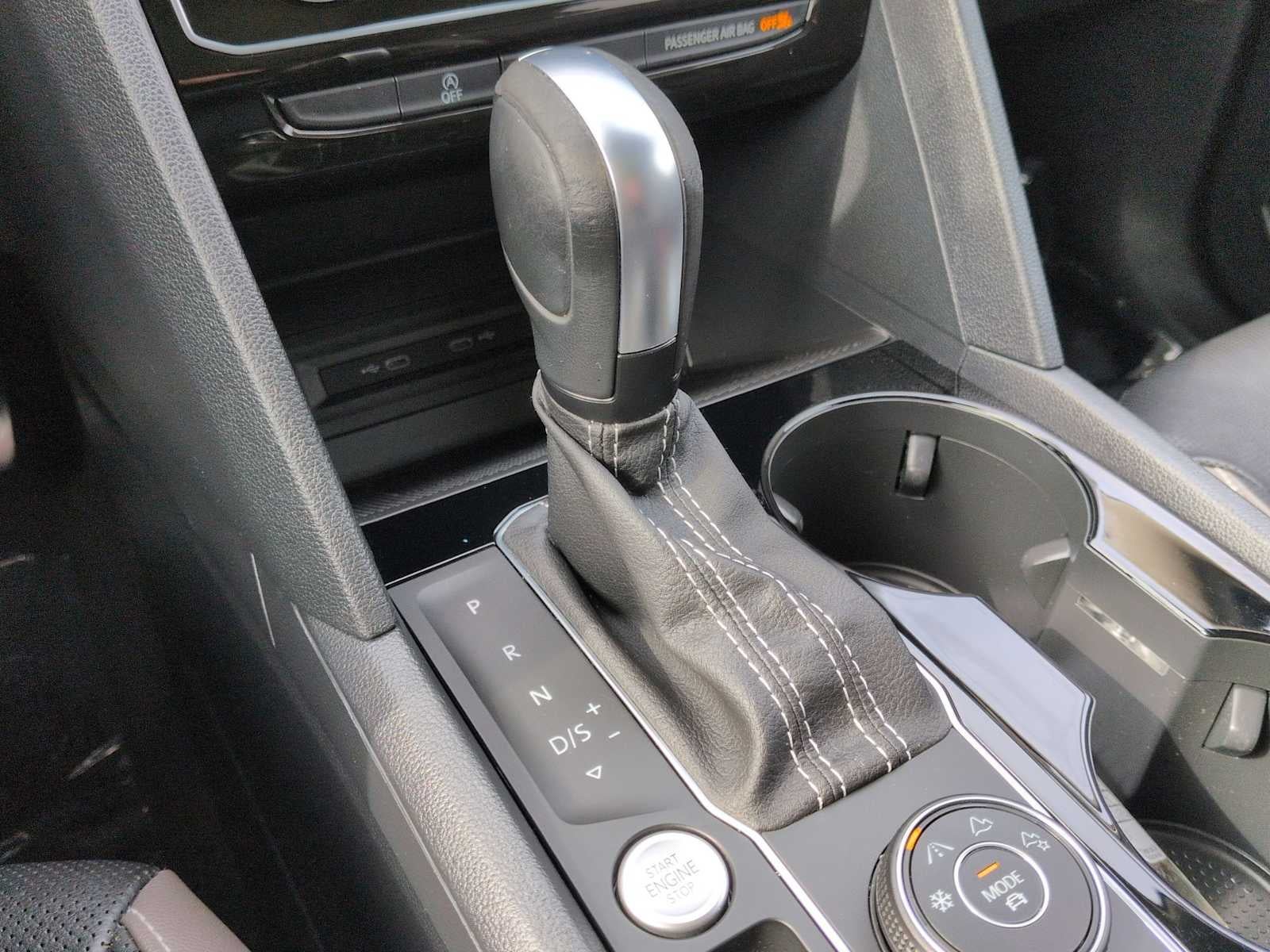 2022 Volkswagen Atlas 3.6L V6 SEL Premium R-Line