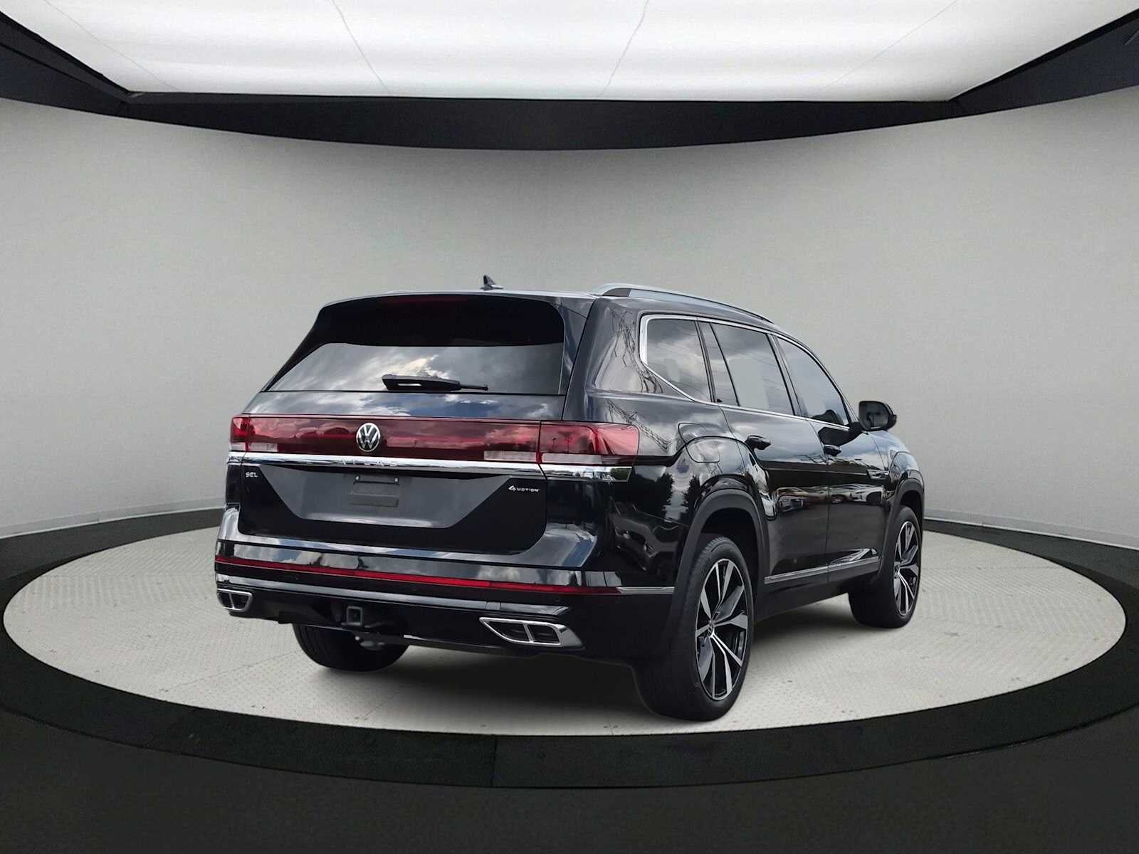 2024 Volkswagen Atlas 2.0T SEL Premium R-Line