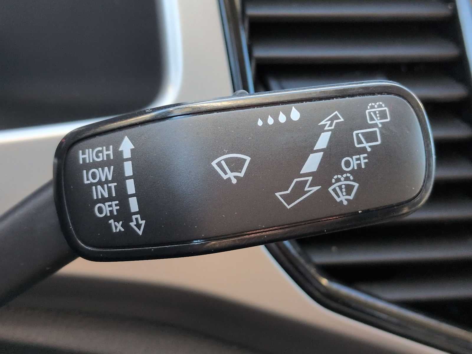 2021 Volkswagen Atlas 3.6L V6 SEL Premium